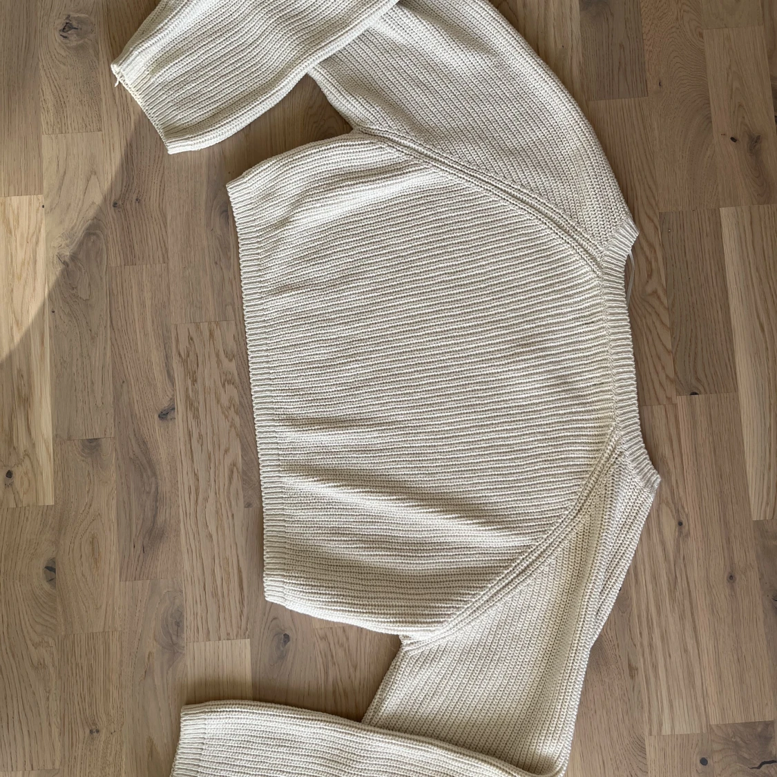 Stickad kort tröja - 90