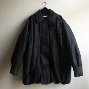 ACNE JACKA - Jacka från Acne i perfekt skick.  Nypris: ca 6000kr