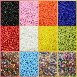Skickas med gratis frakt  500st glaspärlor seed beads. Välj bland olika färger och mixar.