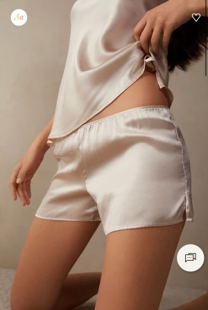 Intimissimi pyjamasshorts - Helt nya intimissimi pyjamasshorts, stl L men är små i storleken så hade passat en M.