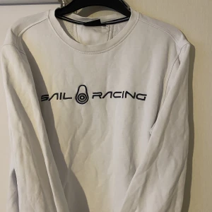 Sailracing tröja - Sailracing tröja storlek M i fint skick, nypris 500kr.