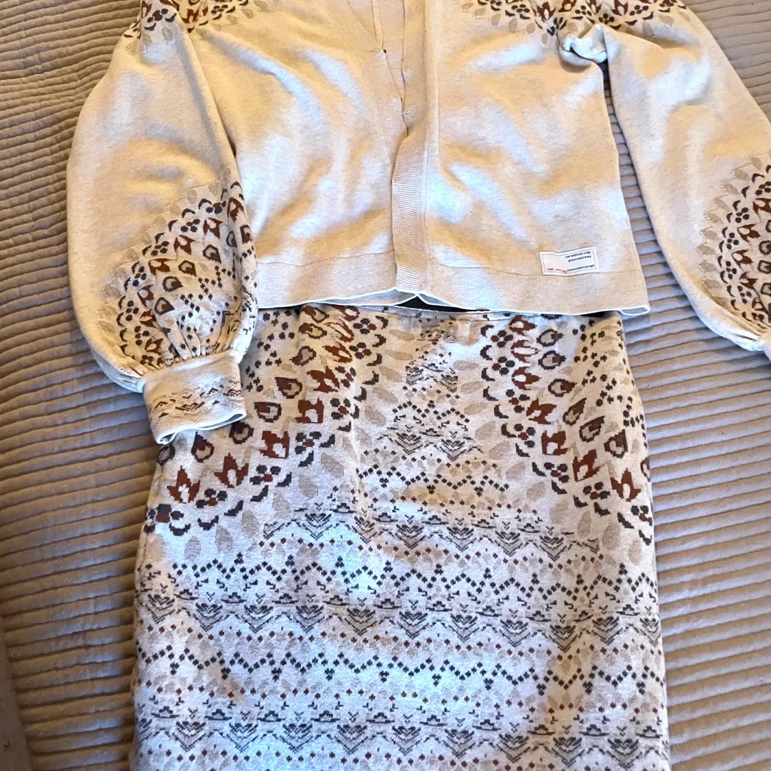 Odd Molly cardigan & kjol - 90