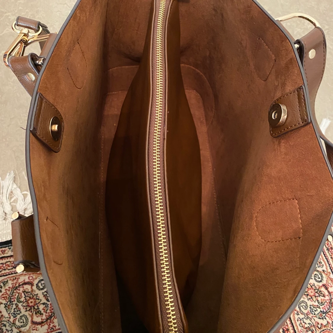 Brun väska  - 91