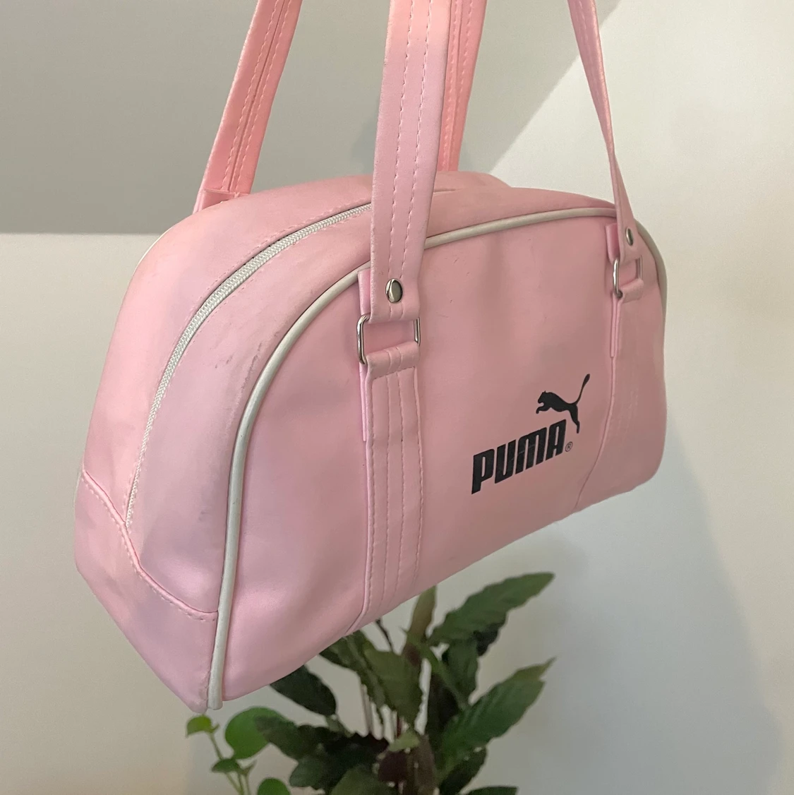 Rosa puma väska - 90