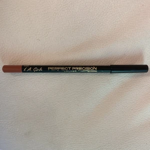 L.A GIRL Sugar & Spice - Använd. Vässa och desinfektera innan ni ska använda för hygieniska skäl. 