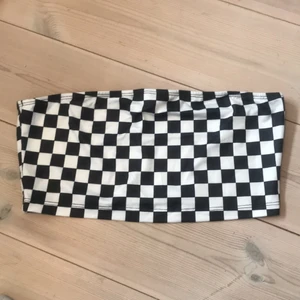 Topp - Jätte cool topp från shein som bara är prövad en gång❤️