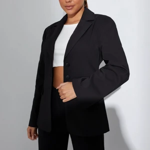 GINA BLAZER  - säljer denna gina tricot blazer. säljes pga kommer inte till användning. storlek s. köparen står för frakten❤️ skickar privata bilder vid intresse 