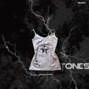 Deftones <3 - Helt ny tröja!! Gjort själv!! Tvätta inte tröjan mer än 90 grader i tvättmaskinen!!