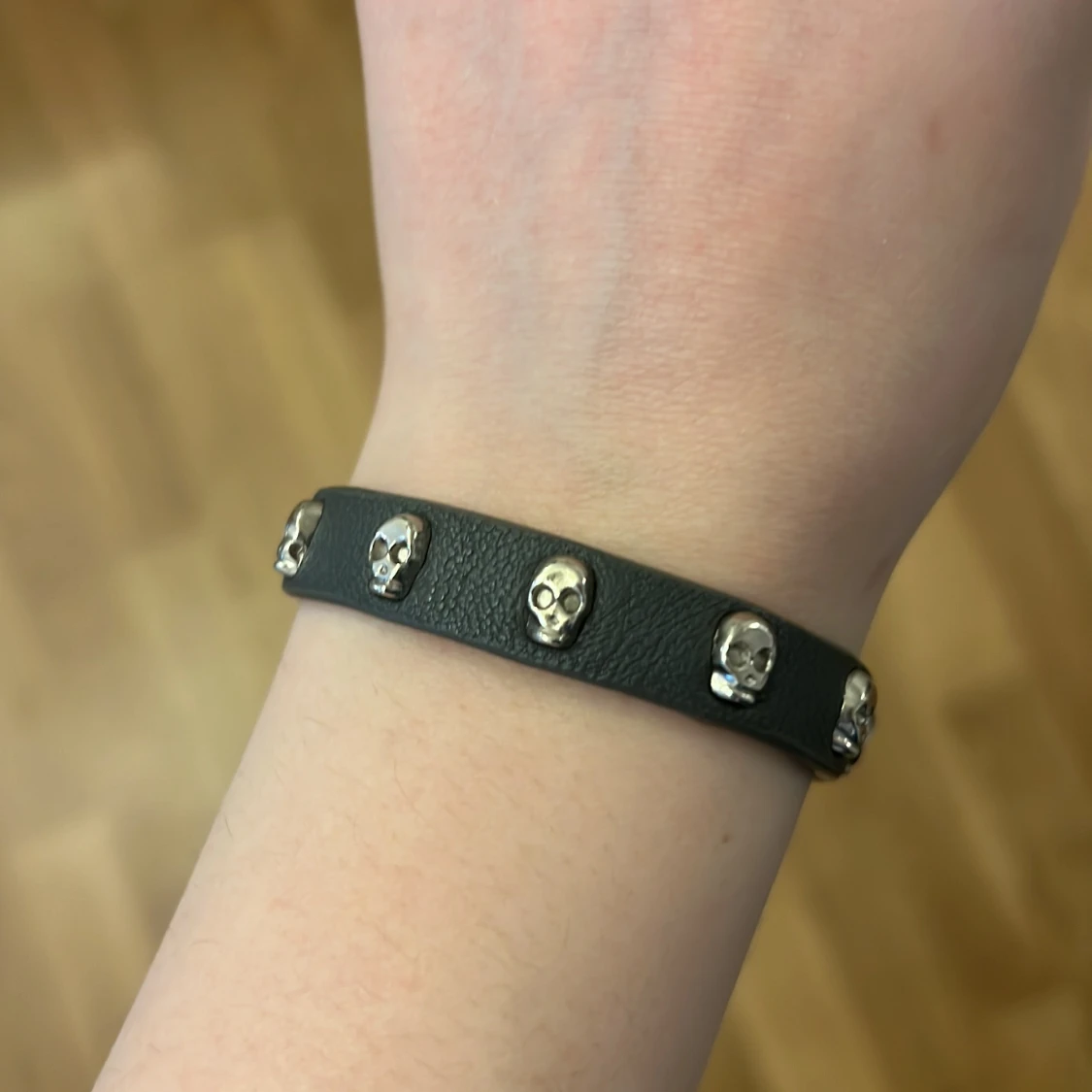 Dödskalle armband