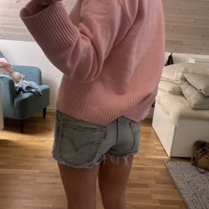Levis shorts 501 - Levis shorts i modellen 501. Storleken är W26 vilket jag skulle säga passar XS-S
