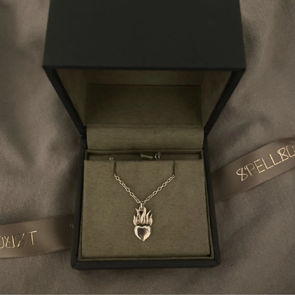 fever halsband maria nilsdotter 