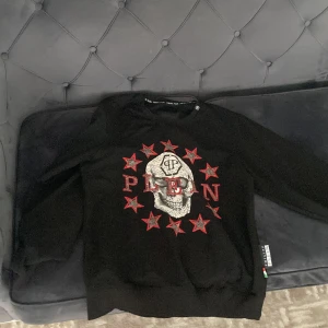 Philip plein  - Philip plain tröja för sälj. Ej använd. Ej äkta.