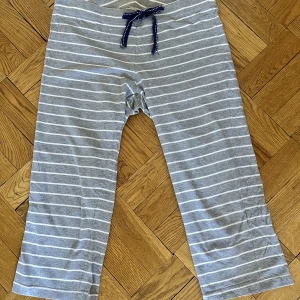 Gråa pyjamasbyxor - Supermjuka, bra skick! 