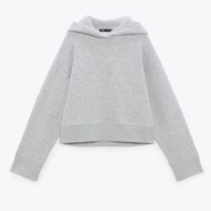 Zara hoodie - Jättefin hoodie från zara!! endast testad, prislapp finns kvar💕slutsåld på hemsidan!!!
