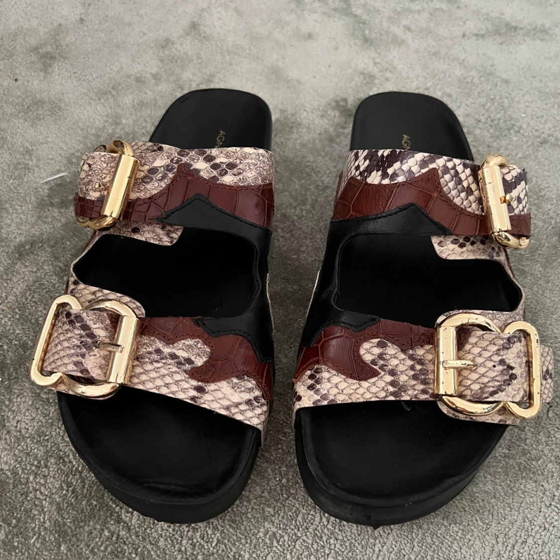 Mönstrade sandaler  - 90