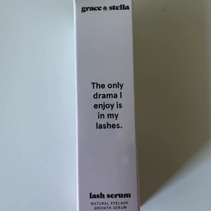 Ögonfransserum - Ögonfransserum från grace & Stella. Oöppnad förpackning så har därav aldrig testat och vet om det är bra. Men det har har bra recensioner💕