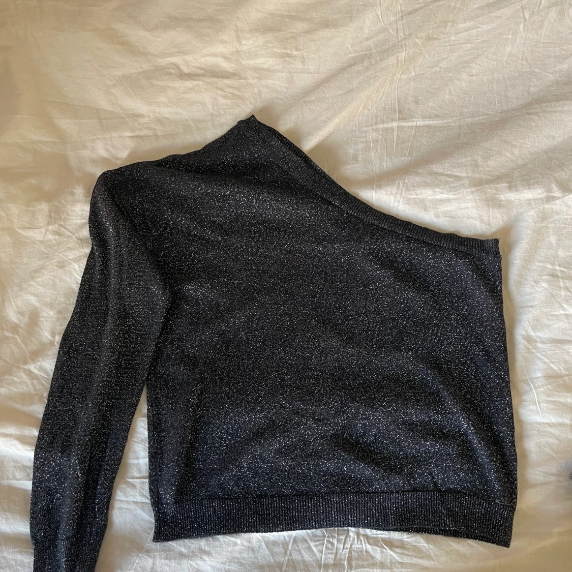 NAKD one shoulder  - 90