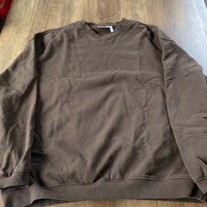 Weekday sweatshirt - Brun tröja