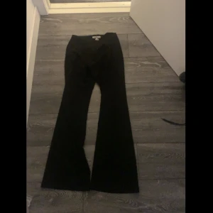  kostymbyxor  - Aldrig använt någon gång 