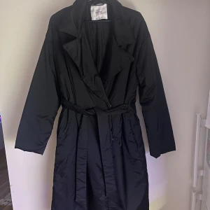 Ny jacka/kappa från bershka  - Helt ny! Storlek L 
