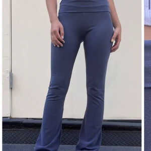 Brandy Melville yoga pants  - Säljer dessa brandy Melville yoga byxor. Är använt Max 1 gång. Ordinarie pris: 230kr 