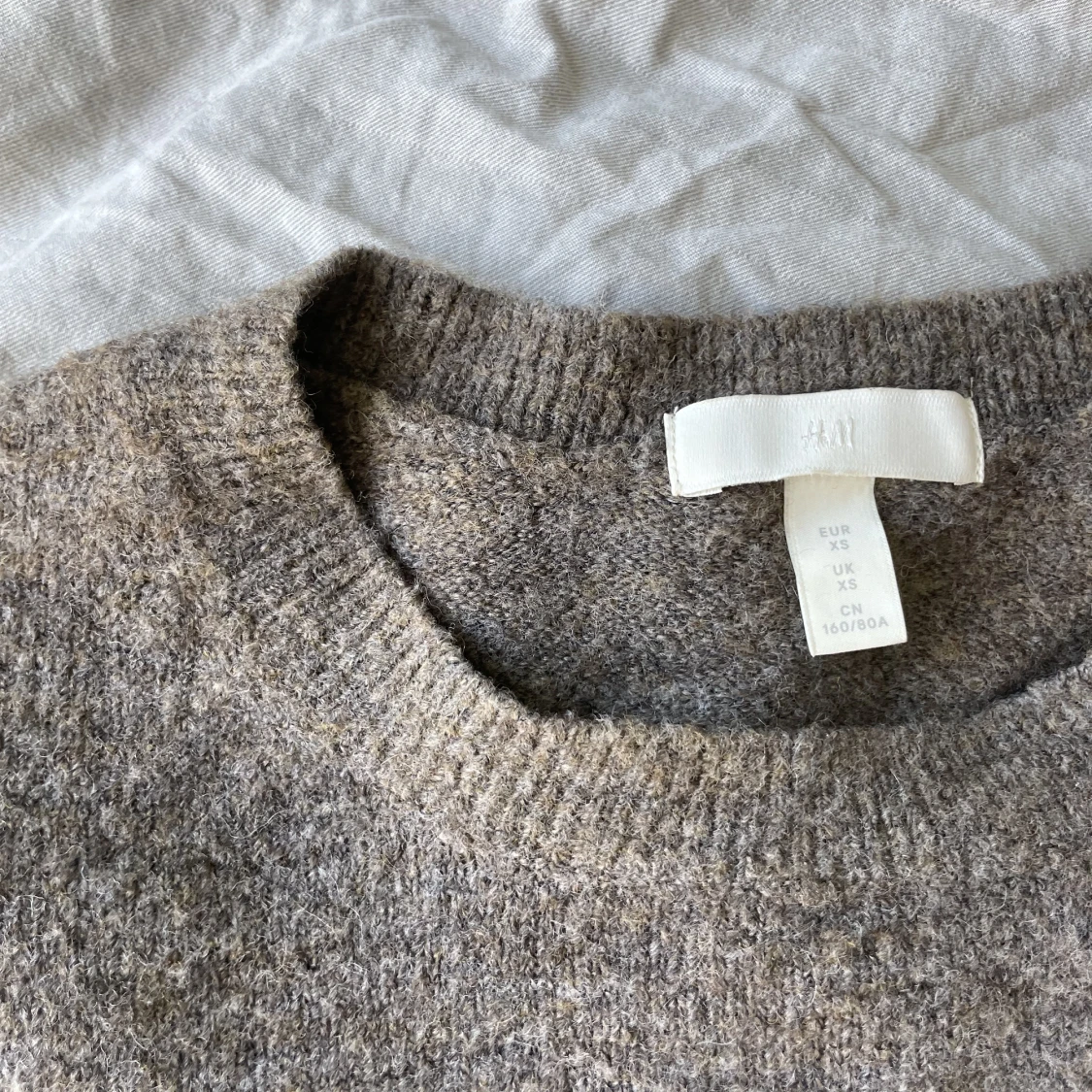 Stickad tröja  - 91