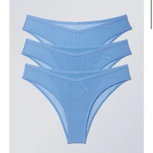 Weekday underkläder - Säljer helt nya/oanvända underkläder pga fått dem i fel storlek och glömt att returnera. ❤️nypris 400, säljer för 300