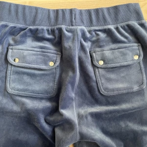 Juicy byxor - Juicy byxor i storlek M sparsamt använda 