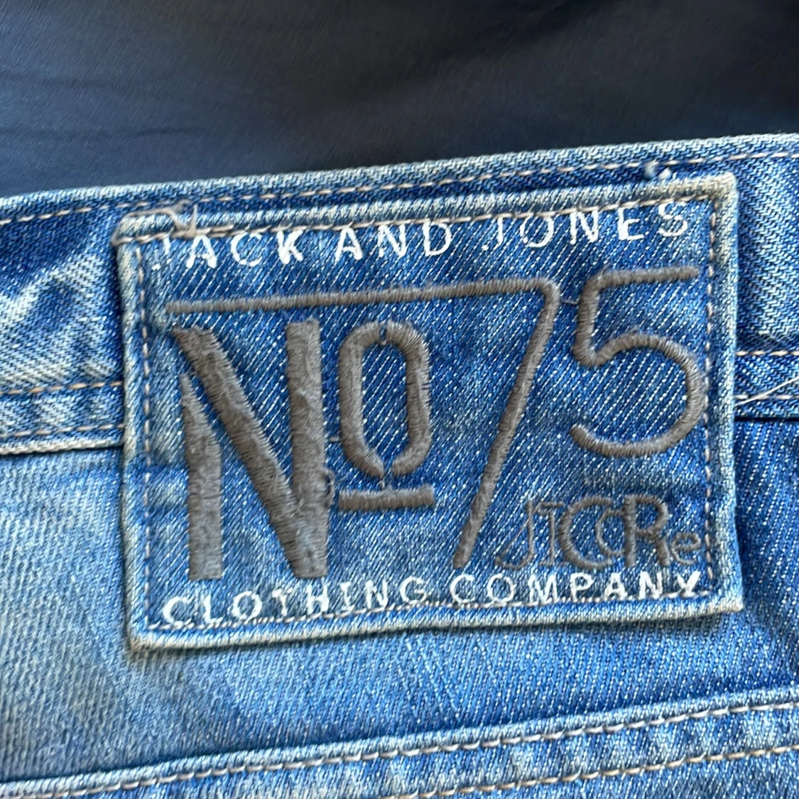 Coola Jack and Jones carpenter byxor - 91