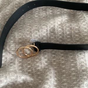 Skärp - Snyggt skärp från Gina tricot. Använd max 2 gånger💓