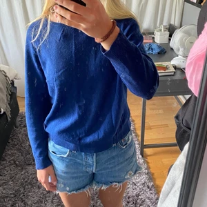 Tröja - Säljer denna super fina merinoulls tröja i strl S💙💙