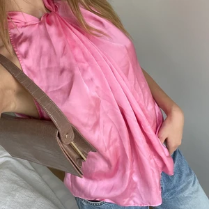 Rosa silkestopp från Zara - Super fräsch och sval 🌸🌸