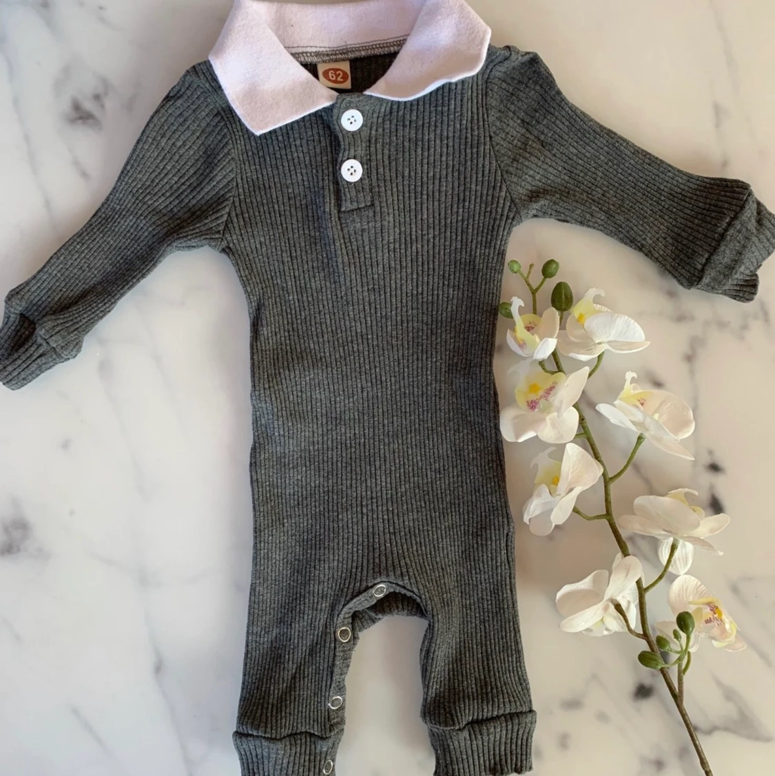 Sparkdräkt body strl 56-62 använd en gång 