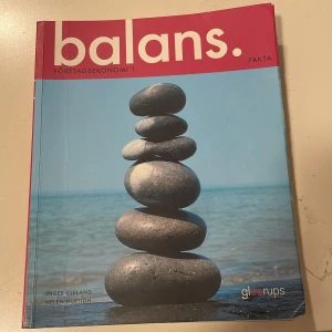 Företagsekonomi 1 - Företagsekonomi 1 fakta! Helt ny i bra skick. Kommer inte användas pga jag inte kommer använda dom längre