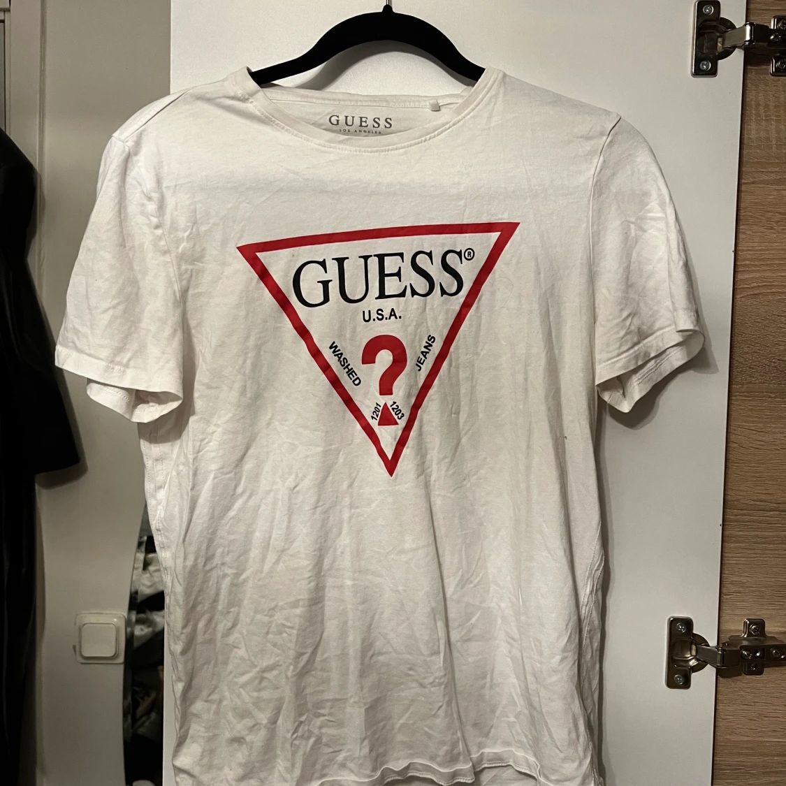 Guess t-shirt