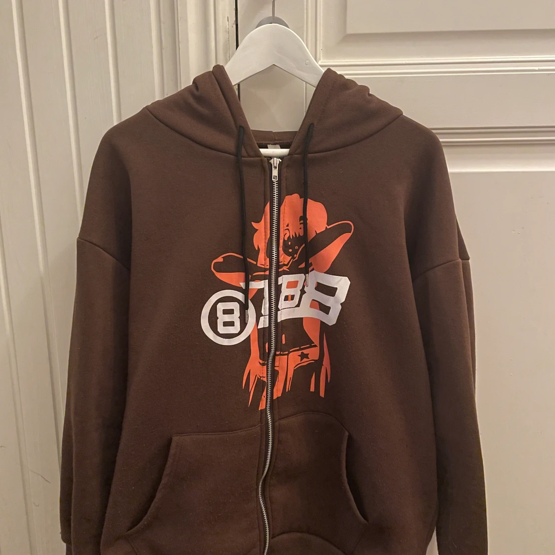 Brun zip up hoodie