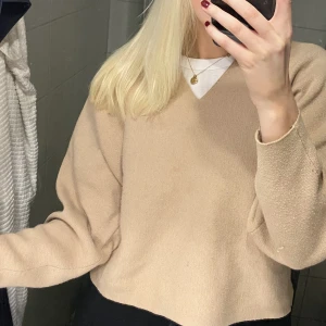 Stickad tröja - Stickad tröja från HM, strl S