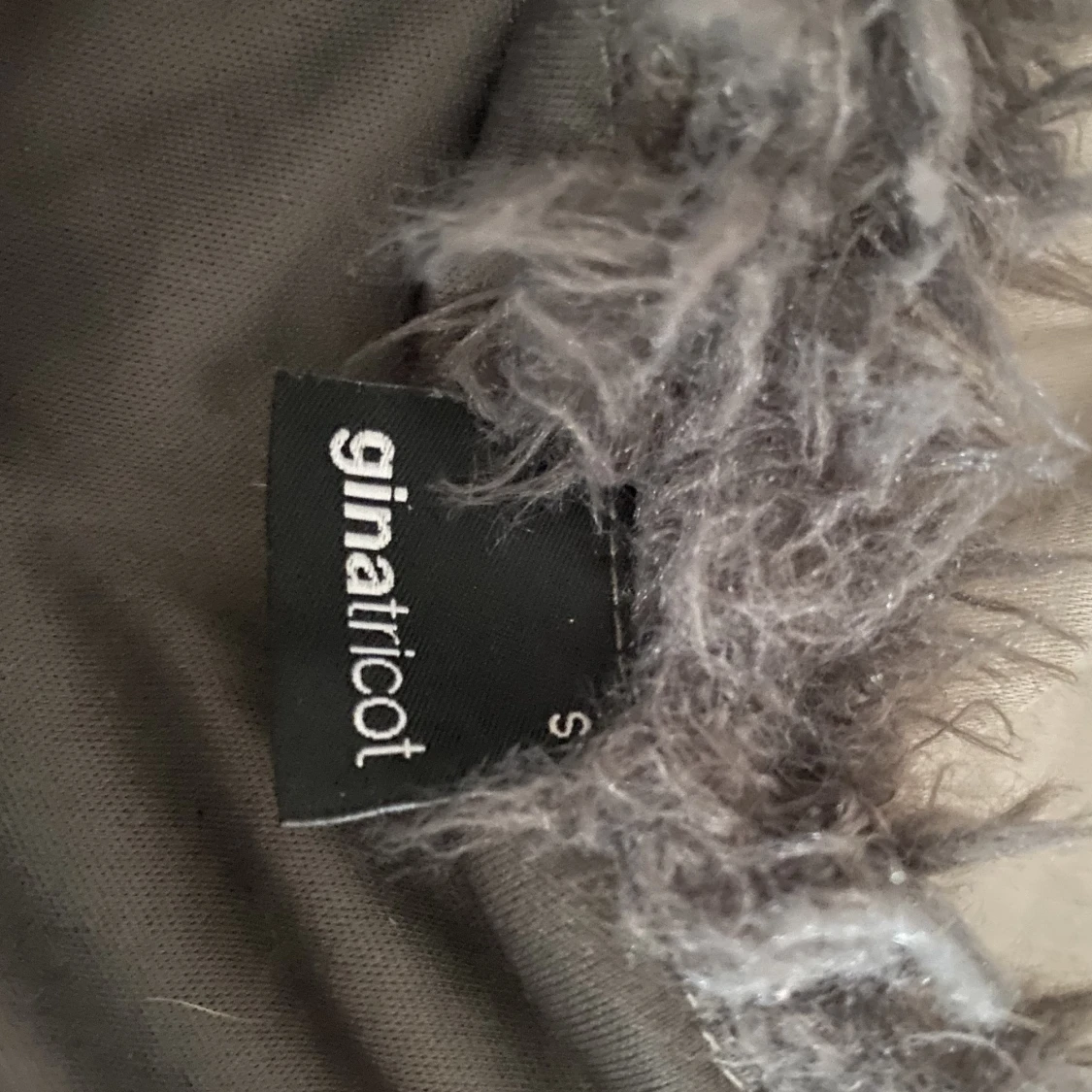 Mjuk kaxig fluffigare kofta - 91