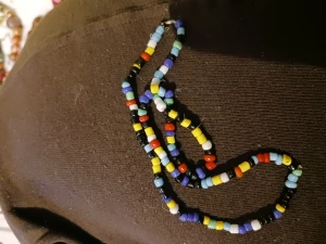 3 olika handgjorda pärlhalsband - 60 för 2 och 3. 50 för 1