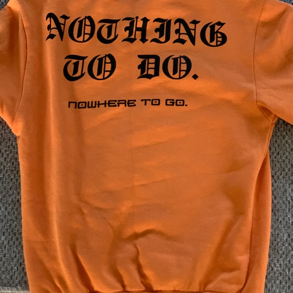 orange sweatshirt - 90