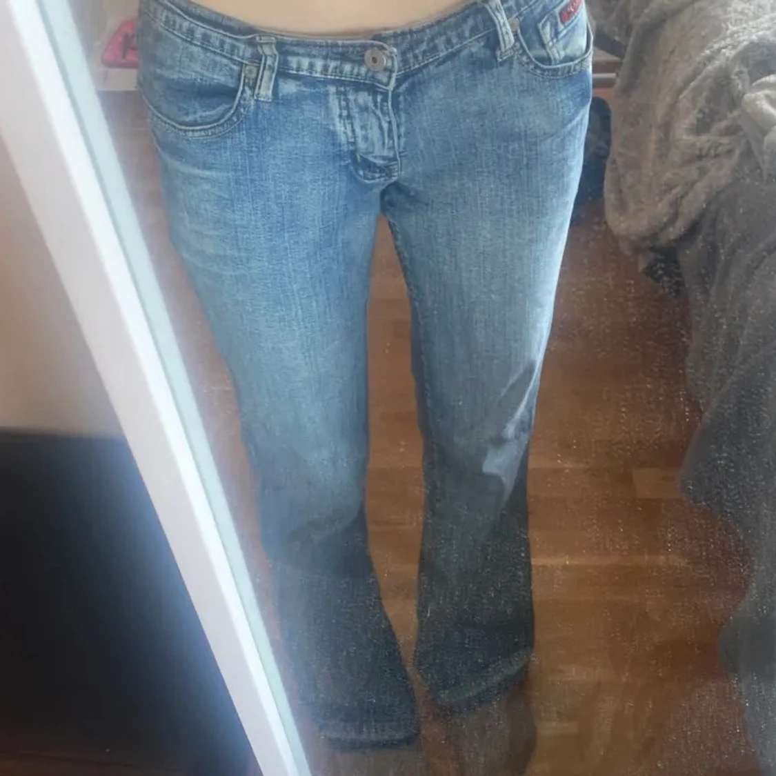 Lågmidjade jeans