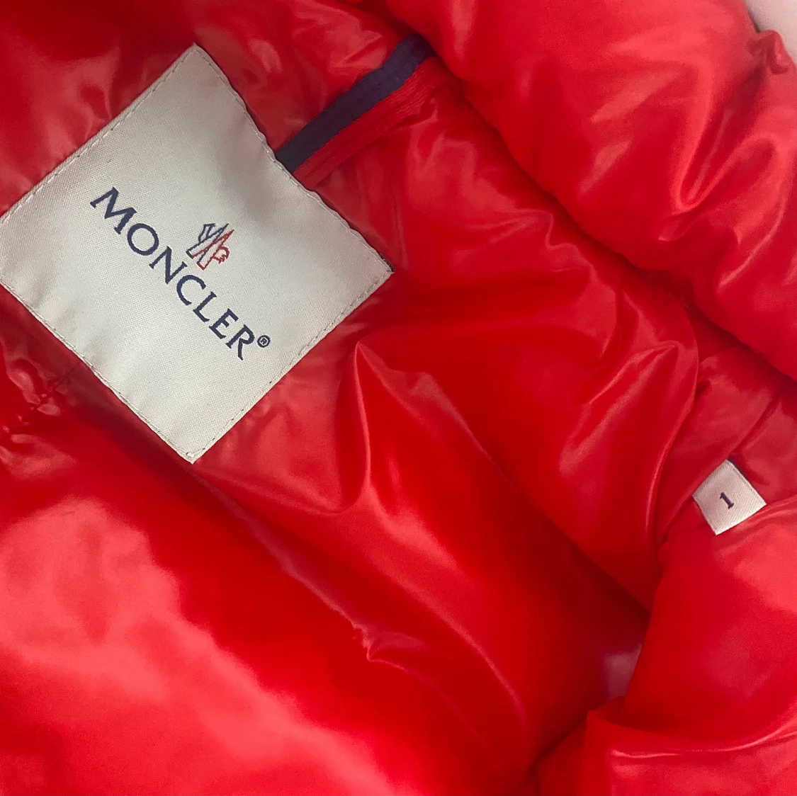 Moncler väst - 90