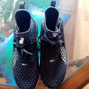 Nya Puma, Adidas och Ecco skor - Säljer 3 par skor Ja inte använder, dom dom är använda max 3 gånger.  Puma storlek 40,5 pris 400 Adidas storlek 41 pris 200 Ecco storlek 41 pris 600