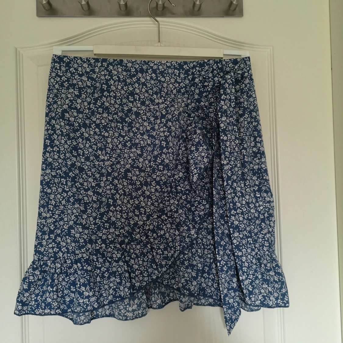 Supersöt blommig kjol