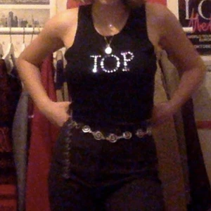 Kedjeskärp - Unikt y2k Bälte/skärp i kedjor köpt på humana! 