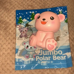Punimaru rosa isbjörn squishy  - Väldigt söt och rare. Kommer med allt på bilden