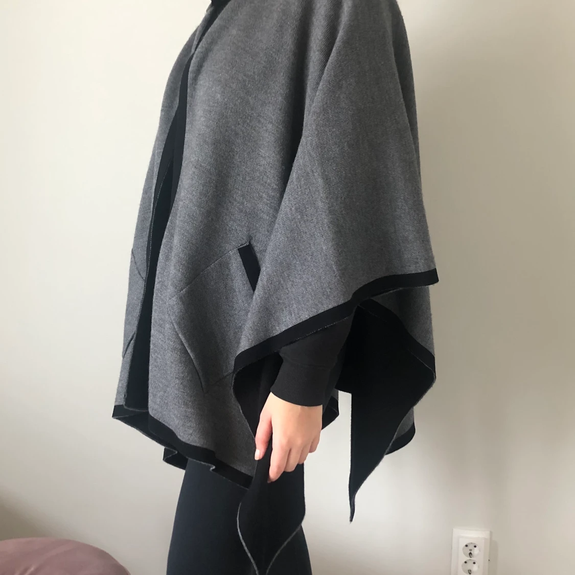 Patrizia Aryton poncho  - 90