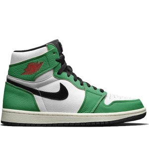 Air Jordan 1 high lucky green  - Helt oandvända air Jordan 1:s lucky green i size 40 budgivning startar på 2500kr eller köp dem direkt för 2700kr mvh elliot obs 2300 bara idag 17/10