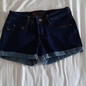 Jeans MEGA PRESS - Fina shorts i bra skick👍🏼👍🏼💗