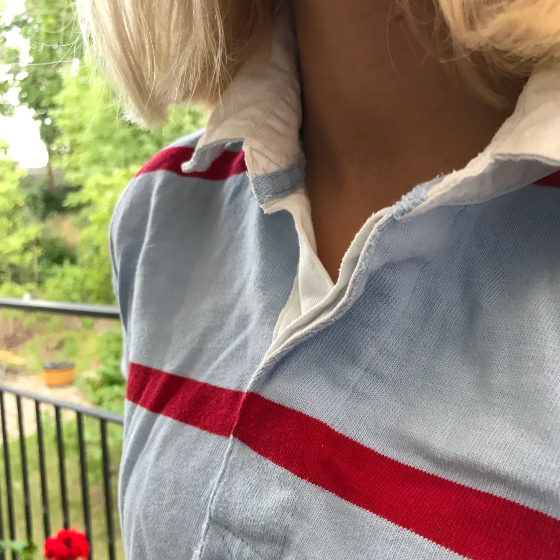 Randig tröja strl L - 90